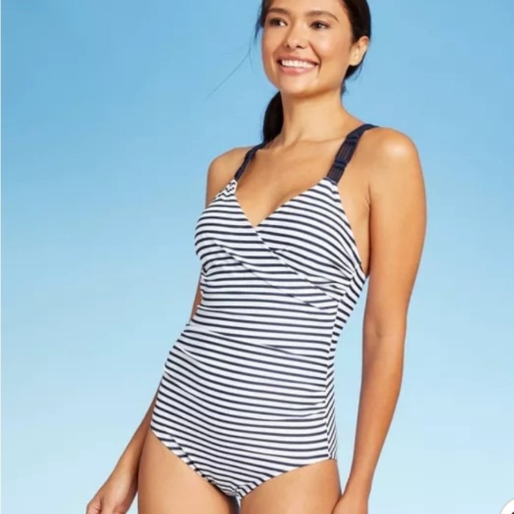 KONA SOL SHIRRED MACRAME STRAP ONE PIECE NWOT